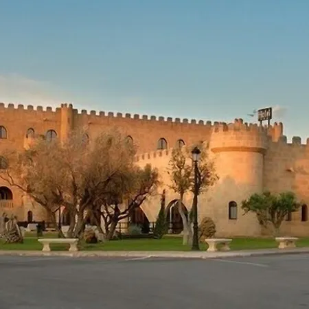 Castillo Bonavia 3* Педрола