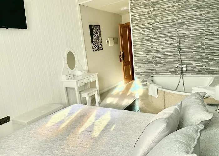 Castillo Bonavia Hotell