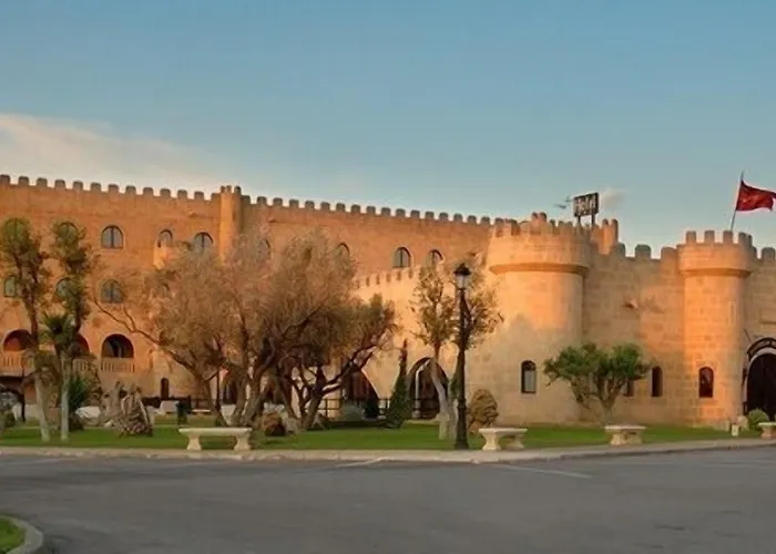 Castillo Bonavía 3* Pedrola