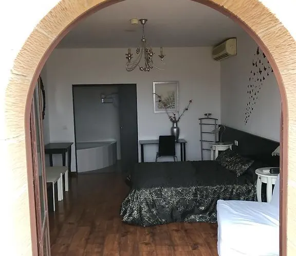 Castillo Bonavía Hotel